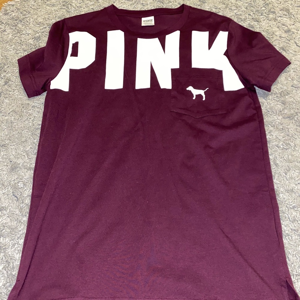 Victoria’s Secret PINK t shirt